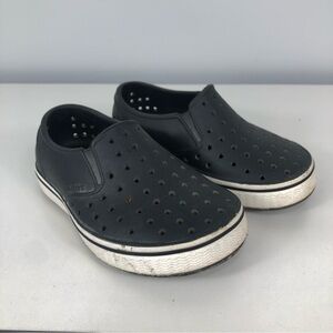 NATIVE black slip on shoe